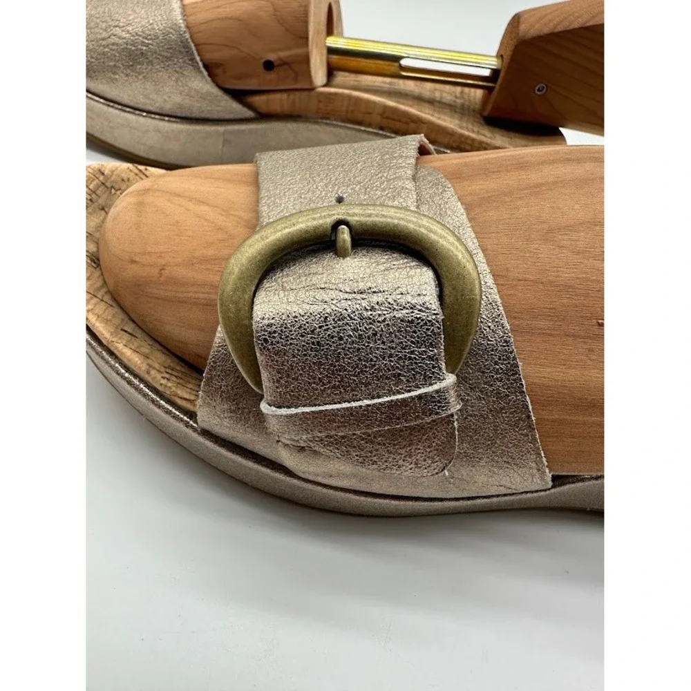 Kork-Ease Women Metallic Bronze Leather Cork Wedge Slide Sandals Buckle‎ Size 7